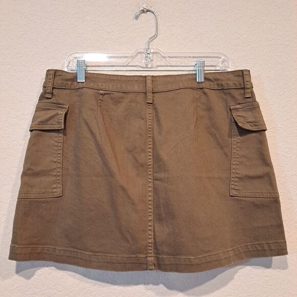 Just USA Henderson Dark Olive Cargo Skirt Cotton Spandex Los Angeles Sz LP, NWT - Picture 7 of 8